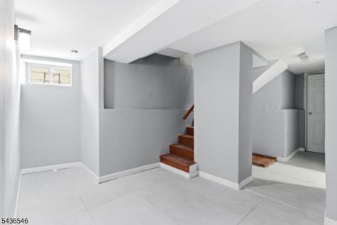 3 Winthrop Terrace East Orange NJ 07018