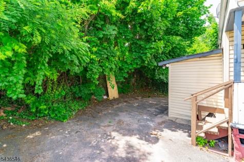 3 Winthrop Terrace East Orange NJ 07018