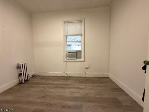 12 Garwood Place Irvington NJ 07111