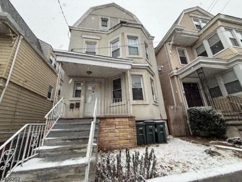 12 Garwood Place Irvington NJ 07111