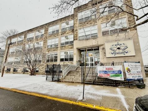 12 Garwood Place Irvington NJ 07111