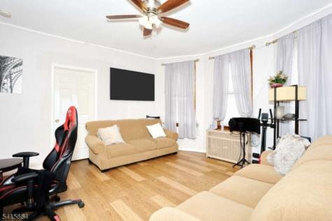 941 E 25th Street Paterson NJ 07513