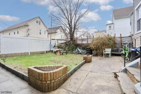 941 E 25th Street Paterson NJ 07513