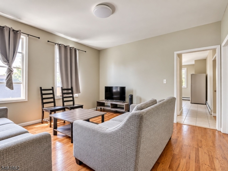 369 21ST Street Irvington NJ 07111