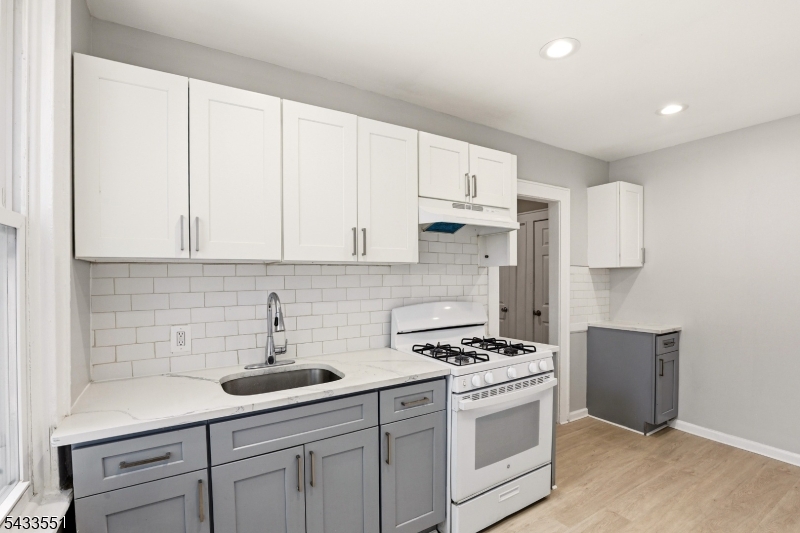 28 Underwood Street Newark NJ 07106