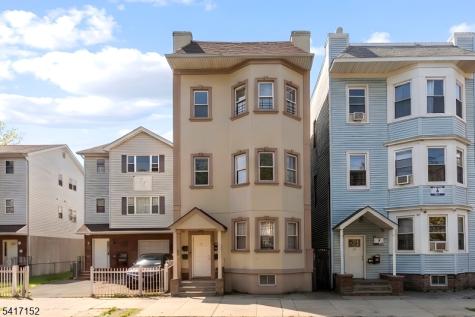 743 S 12th Street Newark NJ 07103
