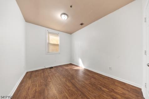 743 S 12th Street Newark NJ 07103