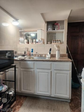 324 Clifton Avenue Newark NJ 07104