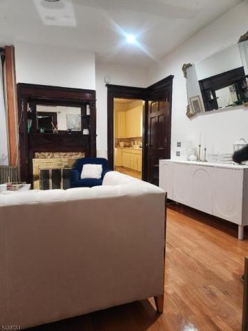 324 Clifton Avenue Newark NJ 07104