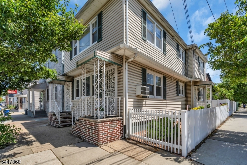 116 1ST Street Harrison NJ 07029