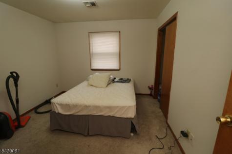 13 Garibaldi Avenue Newark NJ 07114