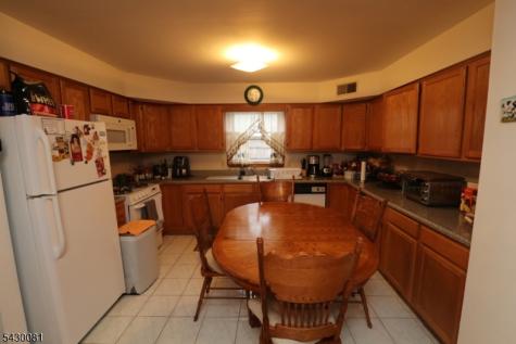 13 Garibaldi Avenue Newark NJ 07114