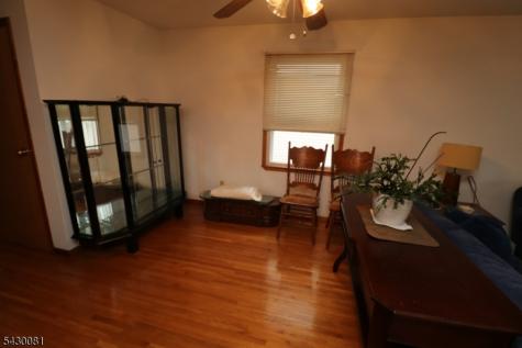 13 Garibaldi Avenue Newark NJ 07114