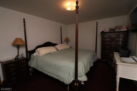 13 Garibaldi Avenue Newark NJ 07114