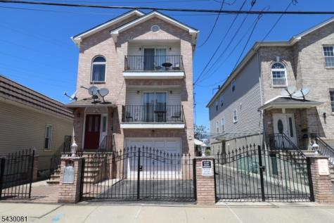 13 Garibaldi Avenue Newark NJ 07114