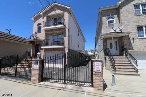 13 Garibaldi Avenue Newark NJ 07114