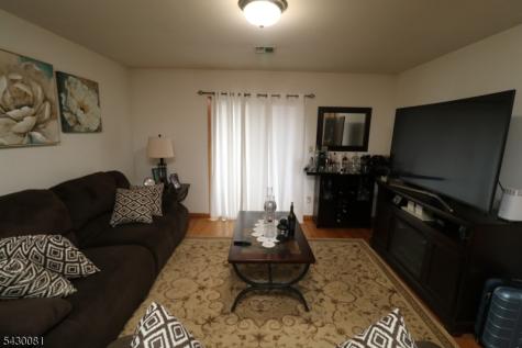 13 Garibaldi Avenue Newark NJ 07114