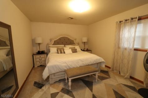 13 Garibaldi Avenue Newark NJ 07114