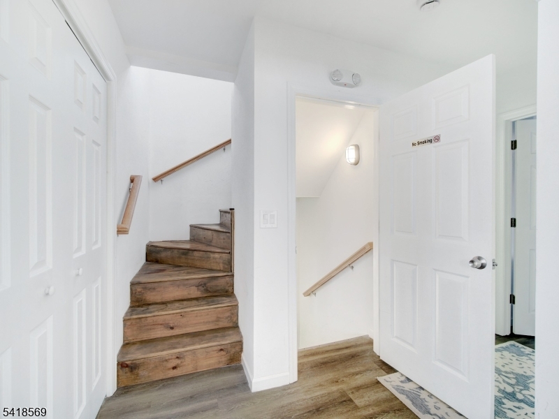76 Amherst Street East Orange NJ 07018