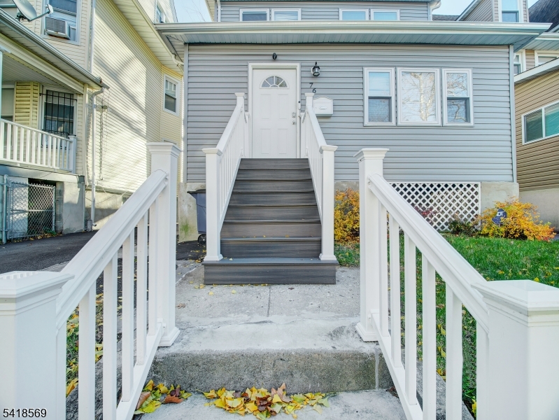 76 Amherst Street East Orange NJ 07018