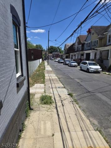 24 Sanford Street Trenton NJ 08618