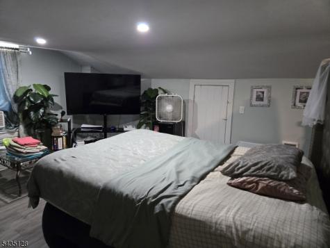 24 Sanford Street Trenton NJ 08618