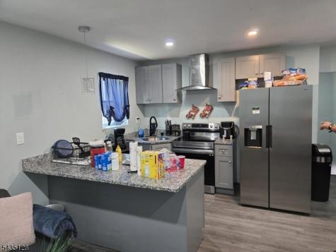 24 Sanford Street Trenton NJ 08618