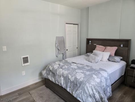 24 Sanford Street Trenton NJ 08618