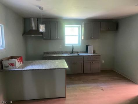 24 Sanford Street Trenton NJ 08618