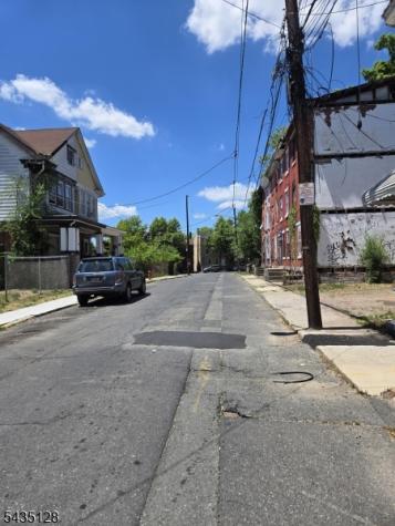 24 Sanford Street Trenton NJ 08618