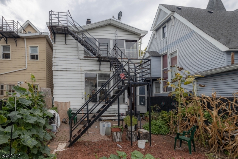 257 Franklin Street Elizabeth NJ 07206