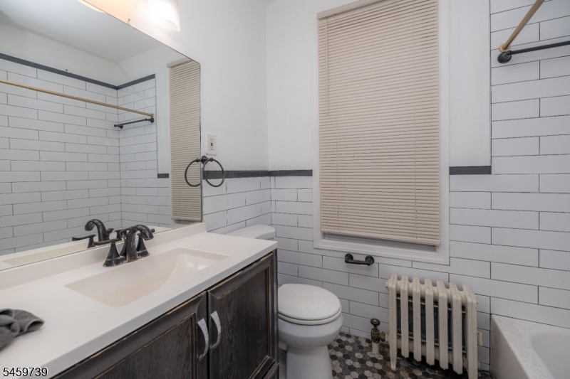 257 Franklin Street Elizabeth NJ 07206