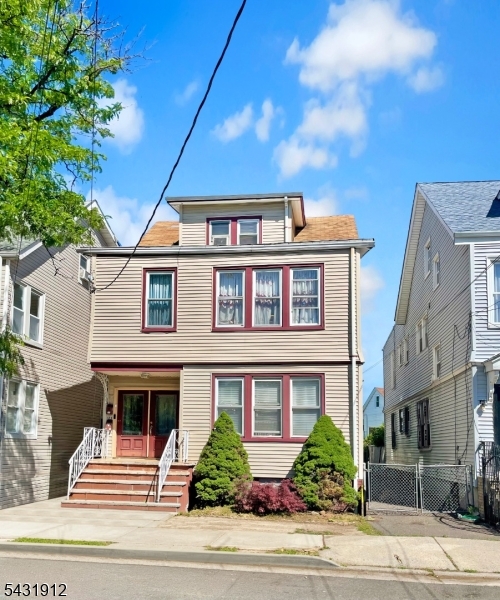171 Carolina Avenue Irvington NJ 07111