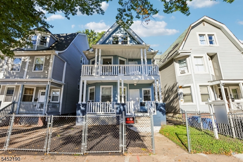 19 Nassau Place East Orange NJ 07018