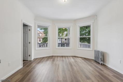 19 Nassau Place East Orange NJ 07018