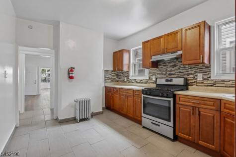 19 Nassau Place East Orange NJ 07018