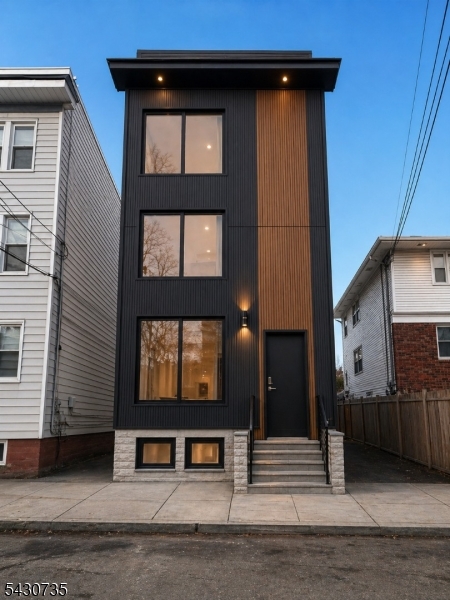 28 Grove Terrace Irvington NJ 07111
