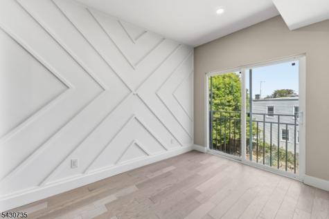 28 Grove Terrace Irvington NJ 07111