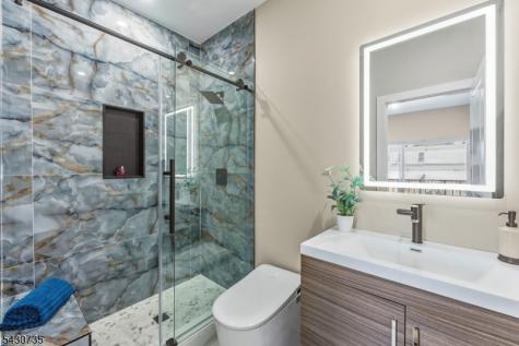 28 Grove Terrace Irvington NJ 07111