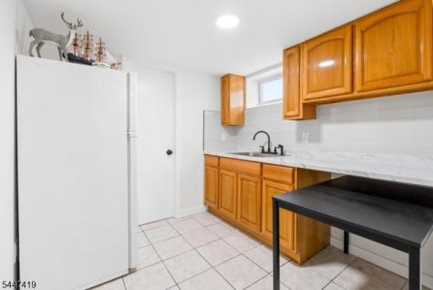 83 Nagle Street Paterson NJ 07501