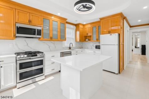 83 Nagle Street Paterson NJ 07501