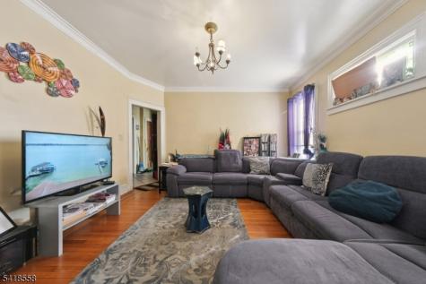 611 Jefferson Avenue Elizabeth NJ 07201