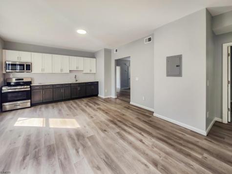 171 S Burnett Street East Orange NJ 07018