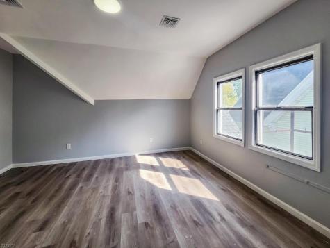 171 S Burnett Street East Orange NJ 07018