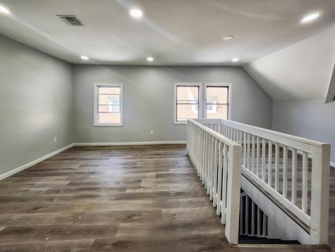 171 S Burnett Street East Orange NJ 07018