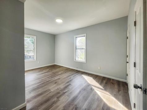 171 S Burnett Street East Orange NJ 07018