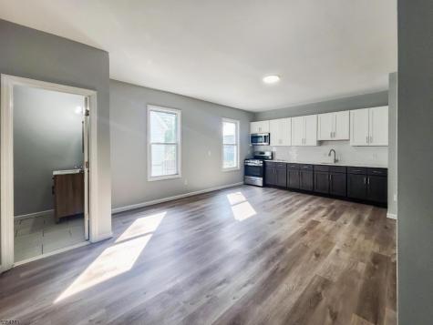 171 S Burnett Street East Orange NJ 07018