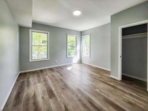 171 S Burnett Street East Orange NJ 07018