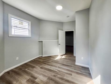 171 S Burnett Street East Orange NJ 07018