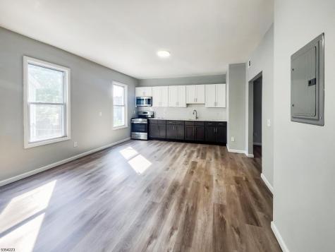 171 S Burnett Street East Orange NJ 07018